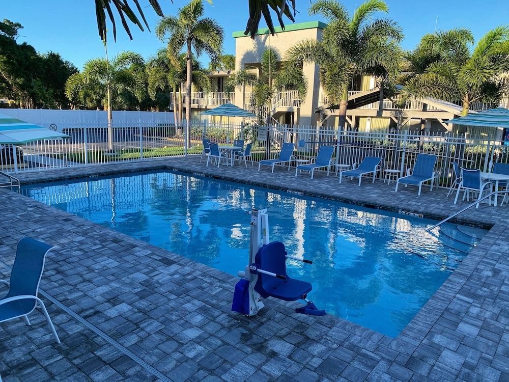 Quality Inn Bradenton - Sarasota North Bagian luar foto