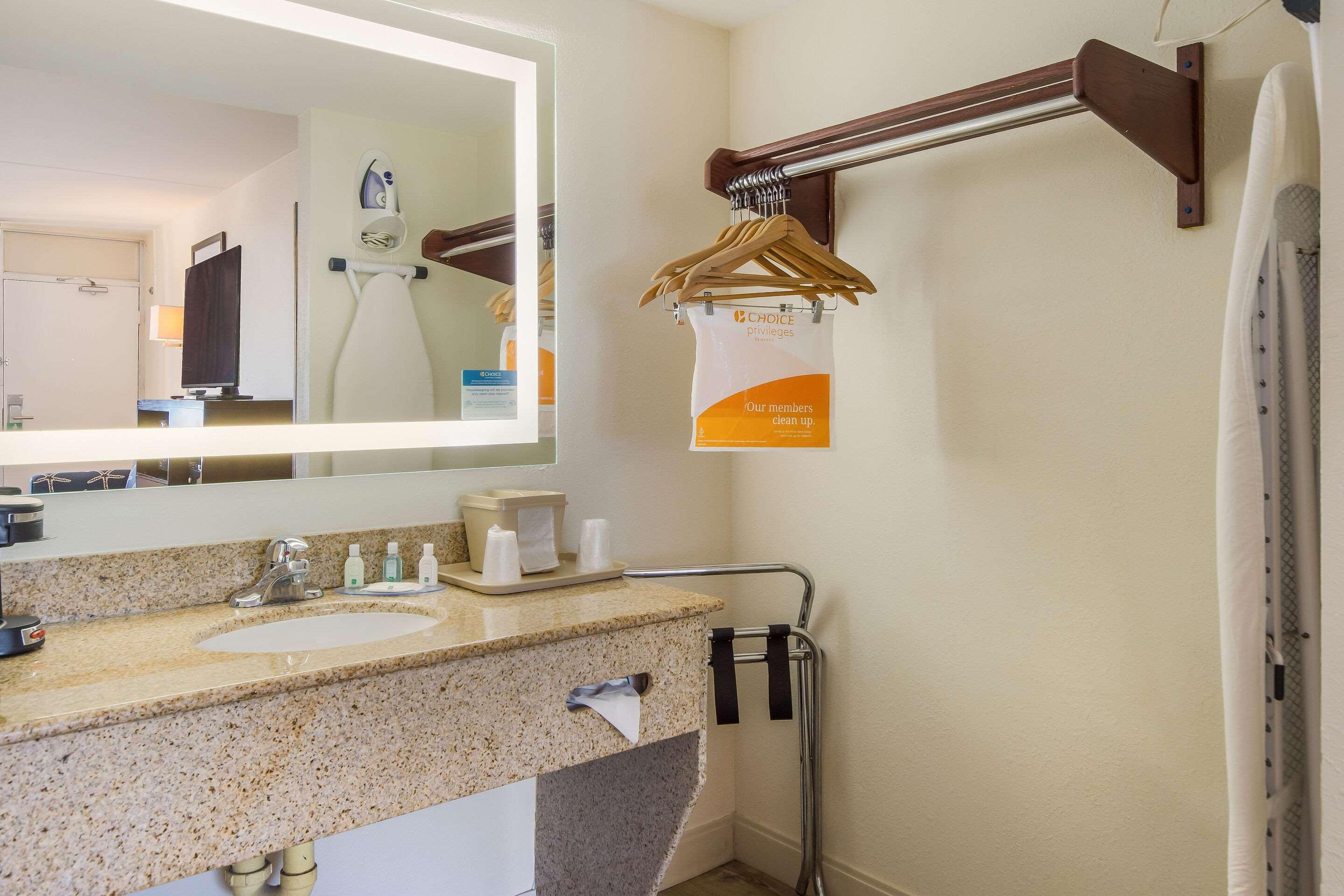 Quality Inn Bradenton - Sarasota North Bagian luar foto
